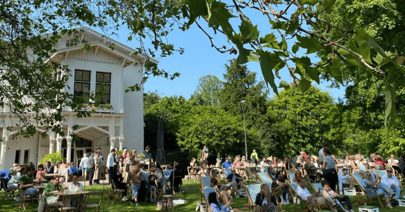Waluw at the Park brings a free summer vintage market to Parqiet in Het Park on 28 June, as part of the café’s 10th anniversary.